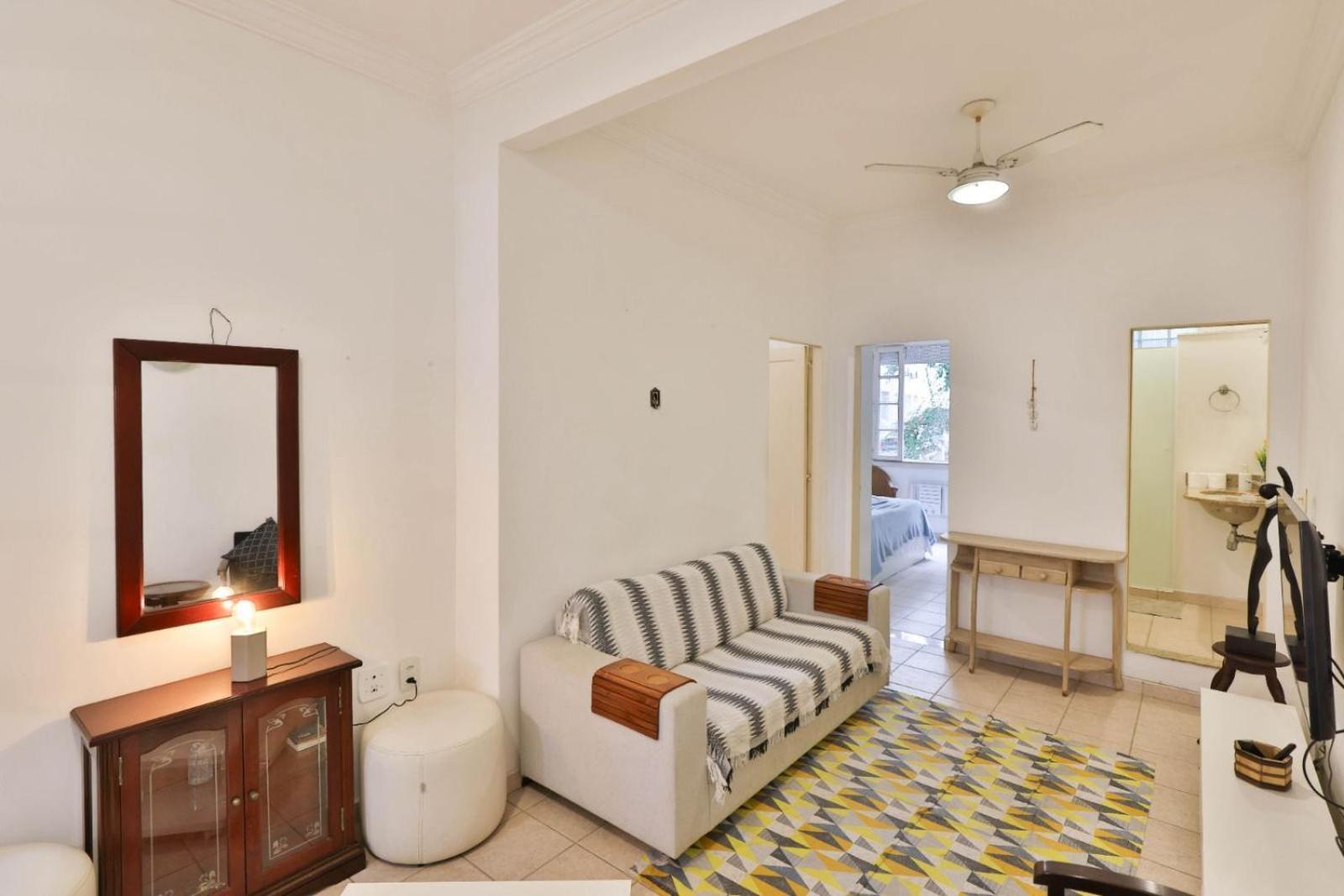 Lindo 2 Quartos A 50m Da De Copacabana Apartment